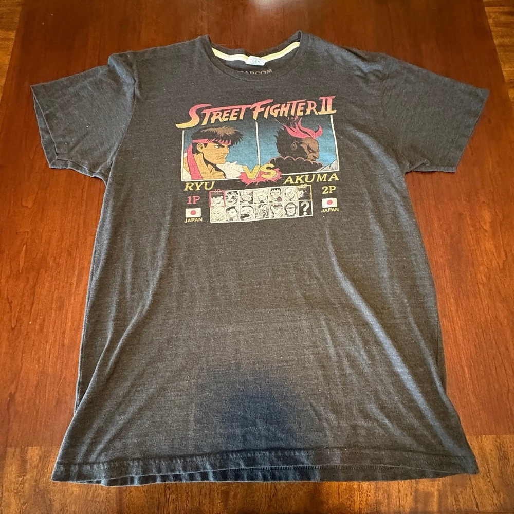 Street Fighter II Ryu vs Akuma Graphic T‎ Shirt Homage USA Made Size L